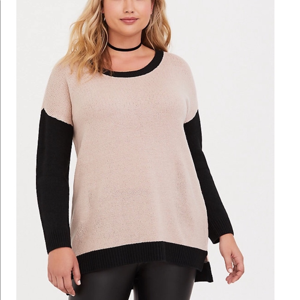 NWT Torrid Size 3 Sweater